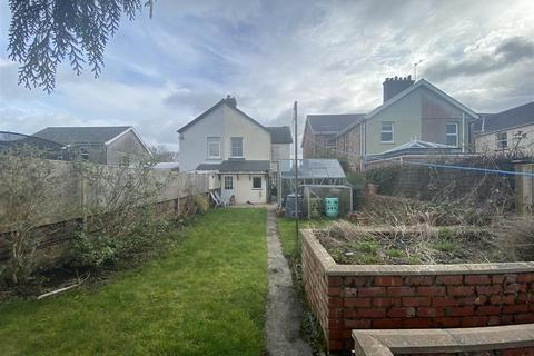 3 bedroom semi-detached house for sale, Heol Cennen, Ffairfach, Llandeilo