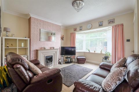3 bedroom terraced house for sale, Well Grove, Brighouse