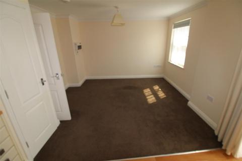 1 bedroom flat to rent, Milliners Place, DUNSTABLE