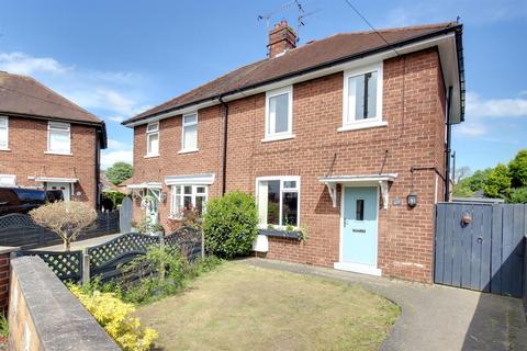 3 bedroom semi-detached house for sale, Southwood Avenue, Cottingham