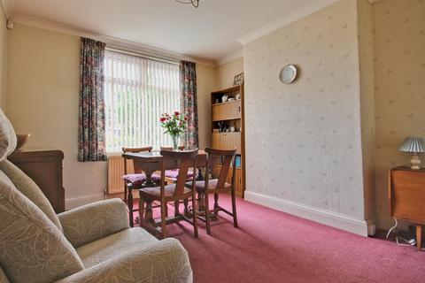 3 bedroom terraced house for sale, Bricknell Avenue, Cottingham