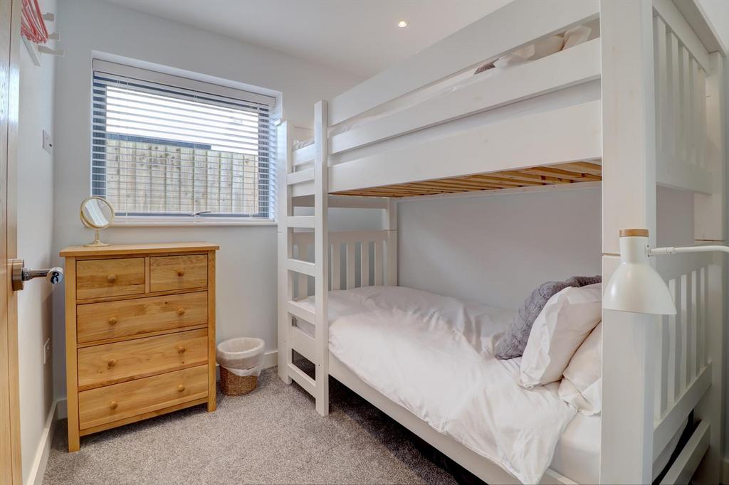 Bedroom 3.jpg