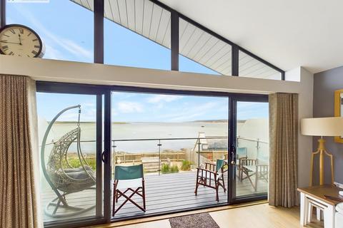 2 Harbour Lights Torridge Road, Appledore, Bideford, EX39 1SF