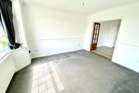 3 bedroom semi-detached house for sale, Lowestoft Road, Carlton Colville, Lowestoft