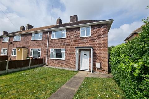 3 bedroom end of terrace house for sale, Middleton Road, Gorleston,