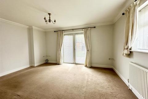 2 bedroom end of terrace house for sale, Hastings Way, Sutton NR12