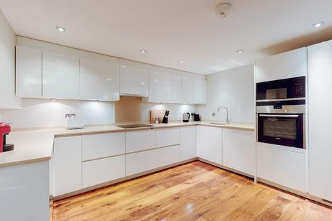 2 bedroom flat to rent, Tavistock Place, Bloomsbury, London WC1, Bloomsbury WC1H