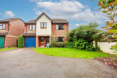 4 bedroom detached house for sale, Maybank, North Walsham