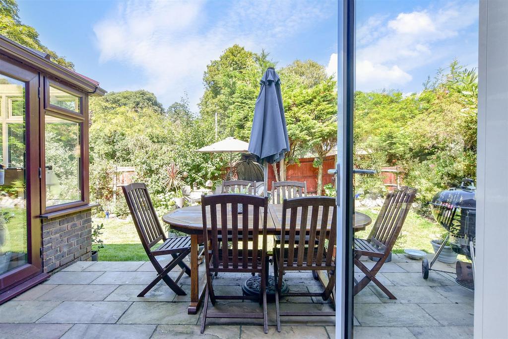 External Lifestyle Photograph