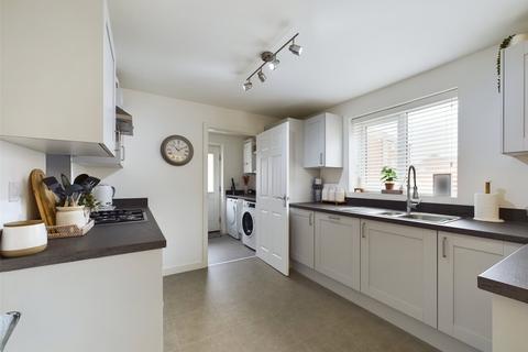 4 bedroom detached house for sale, Laines Walk, Tuffley, Gloucester, Gloucestershire, GL4