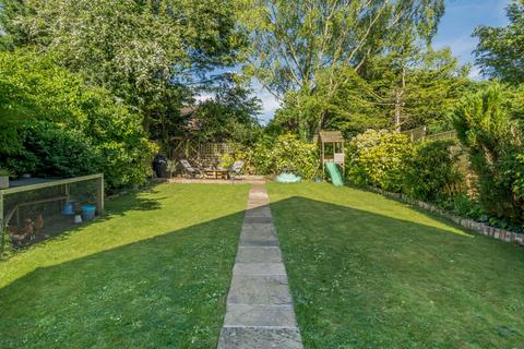 4 bedroom detached house for sale, New Road, High Wycombe