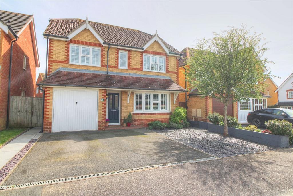 Lambourn Avenue, Pevensey BN24 4 bed detached house £489,950