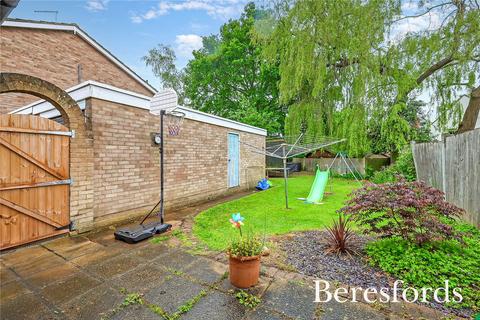 15 Tomlyns Close, Hutton, Brentwood, CM13 1PU