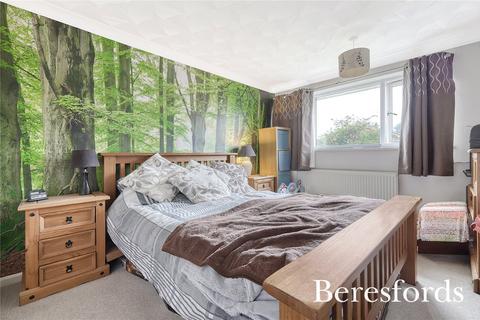 15 Tomlyns Close, Hutton, Brentwood, CM13 1PU