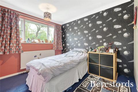15 Tomlyns Close, Hutton, Brentwood, CM13 1PU