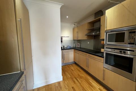 2 bedroom flat to rent, Merchants Quay, East Street, Leeds, West Yorkshire, UK, LS9