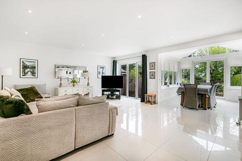 5 bedroom detached house for sale, Georges Wood Road, Brookmans Park, AL9