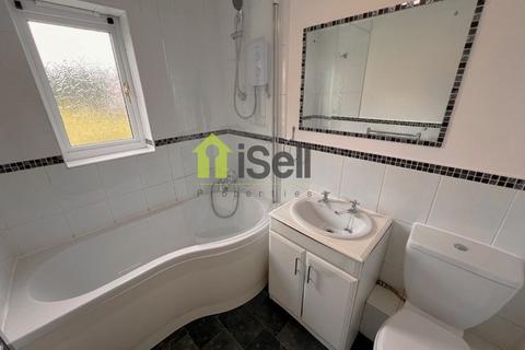 undefined, Northampton NN5