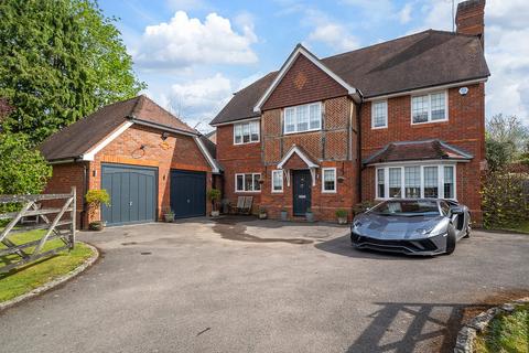 4 bedroom detached house for sale, Northfield Avenue, Henley-on-thames, RG9