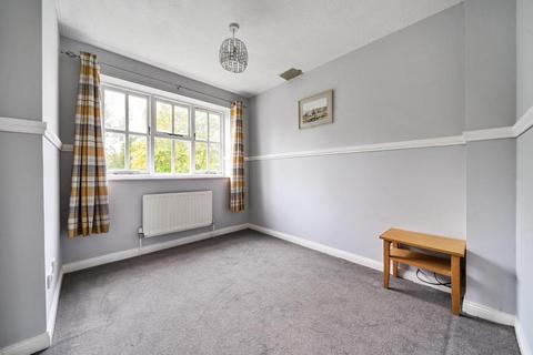 4 bedroom detached house for sale, Bracknell,  Berkshire,  RG42