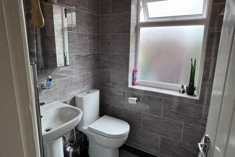 49 Burnaston Road, Hall Green, Birmingham, B28 8DH