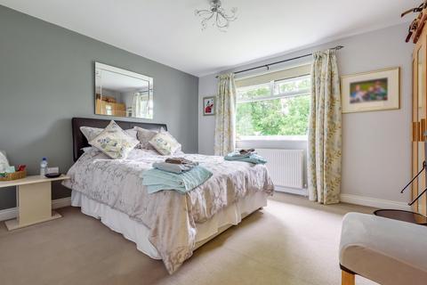 4 bedroom house for sale, Lindrick Way, Harrogate, North Yorkshire, UK, HG3