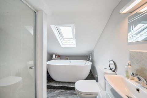 36 Gresham Way, Frimley Green, Camberley, GU16 6LZ