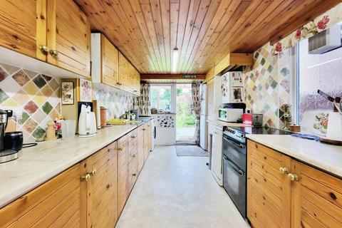 4 bedroom semi-detached house for sale, Ridgeway Road, Timperley, Altrincham, Greater Manchester, WA15