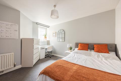 24/8 Springfield Street, Edinburgh, EH6 5DE