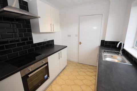 2 bedroom terraced house to rent, Grafton Street, St. Helens, WA10