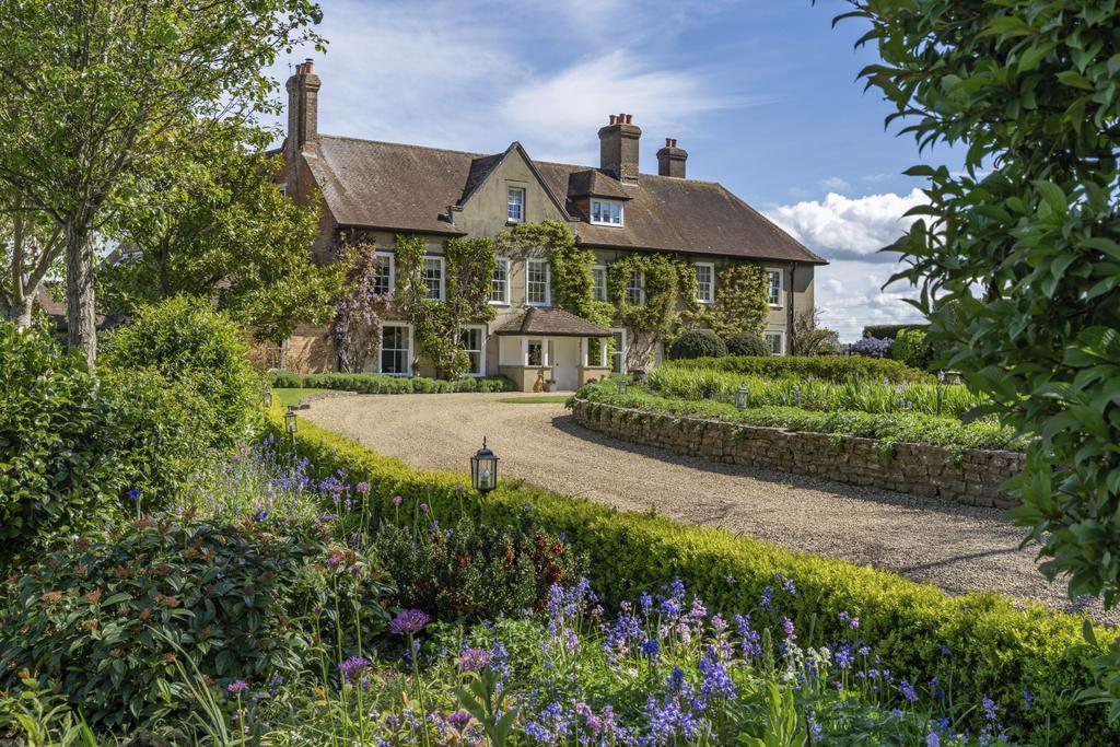 Knighton House