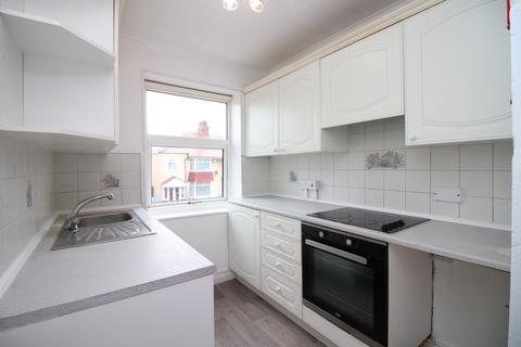 1 bedroom apartment for sale, Lauderdale Avenue,  Thornton-Cleveleys, FY5