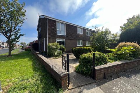 2 bedroom flat for sale, Stirling Drive, North Shields, Tyne and Wear, NE29 8DJ