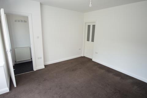 2 bedroom terraced house to rent, Norman Street, Elland, West Yorkshire, HX5