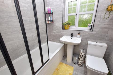 28 Borrowdale Crescent, Leeds, LS12 2JB
