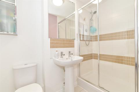 4 bedroom townhouse for sale, East Shore Way, Portsmouth, Hampshire