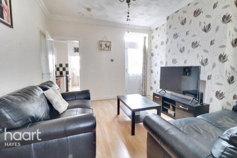 1 bedroom maisonette for sale, Uxbridge Road, Hayes