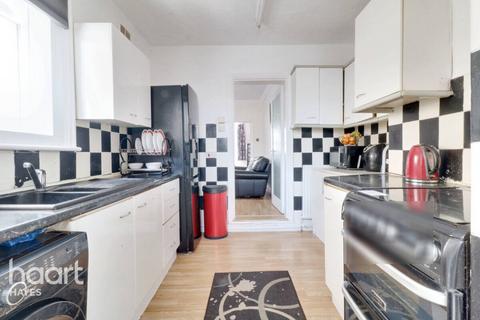 1 bedroom maisonette for sale, Uxbridge Road, Hayes