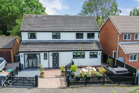 26 Elmhurst, Egginton, Derby, DE65 6HQ
