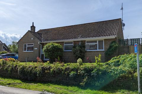 3 bedroom detached bungalow to rent, Court Lane, Stoford