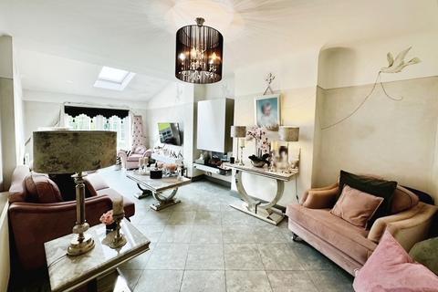 3 bedroom semi-detached house for sale, Barnfield Drive, Liverpool L12