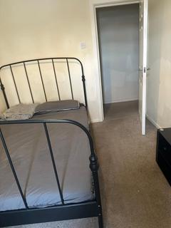 1 bedroom in a house share to rent, Powell Gardens, Newhaven BN9