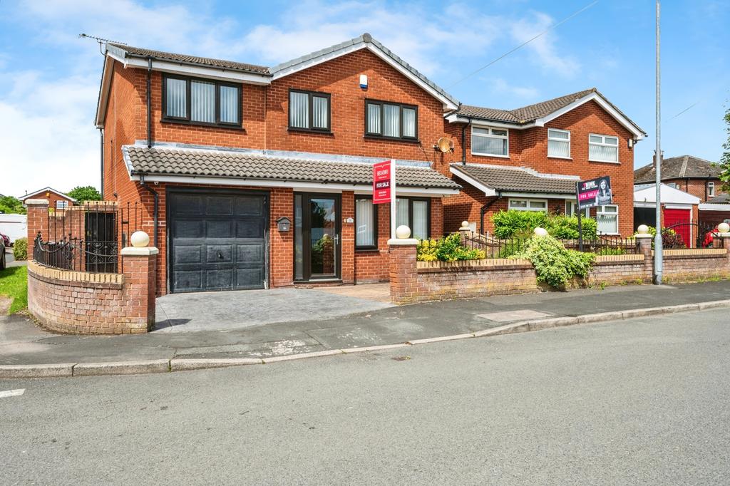 Sankey Road, Haydock, WA11 4 bed detached house for sale £260,000