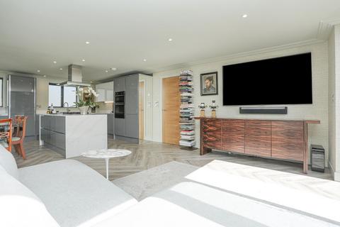 3 bedroom detached house for sale, Farley Road, Margate, CT9