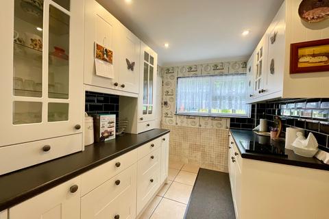 3 bedroom end of terrace house for sale, Ash Road, Stone, ST15