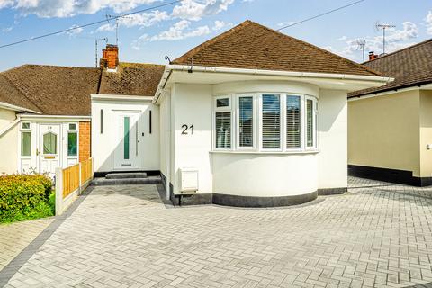 2 bedroom semi-detached bungalow for sale, Flamboro Close, Leigh-on-sea, SS9
