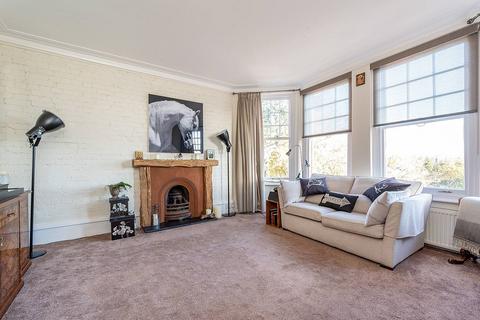 4 bedroom flat for sale, Sutton Court, Chiswick, London, W4