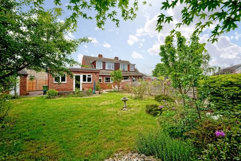 20 Beech Drive, St Ives, PE27 6UB