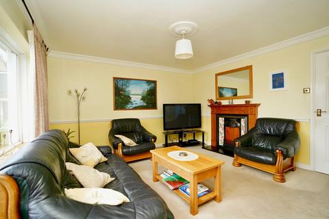 20 Beech Drive, St Ives, PE27 6UB