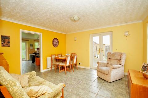 20 Beech Drive, St Ives, PE27 6UB